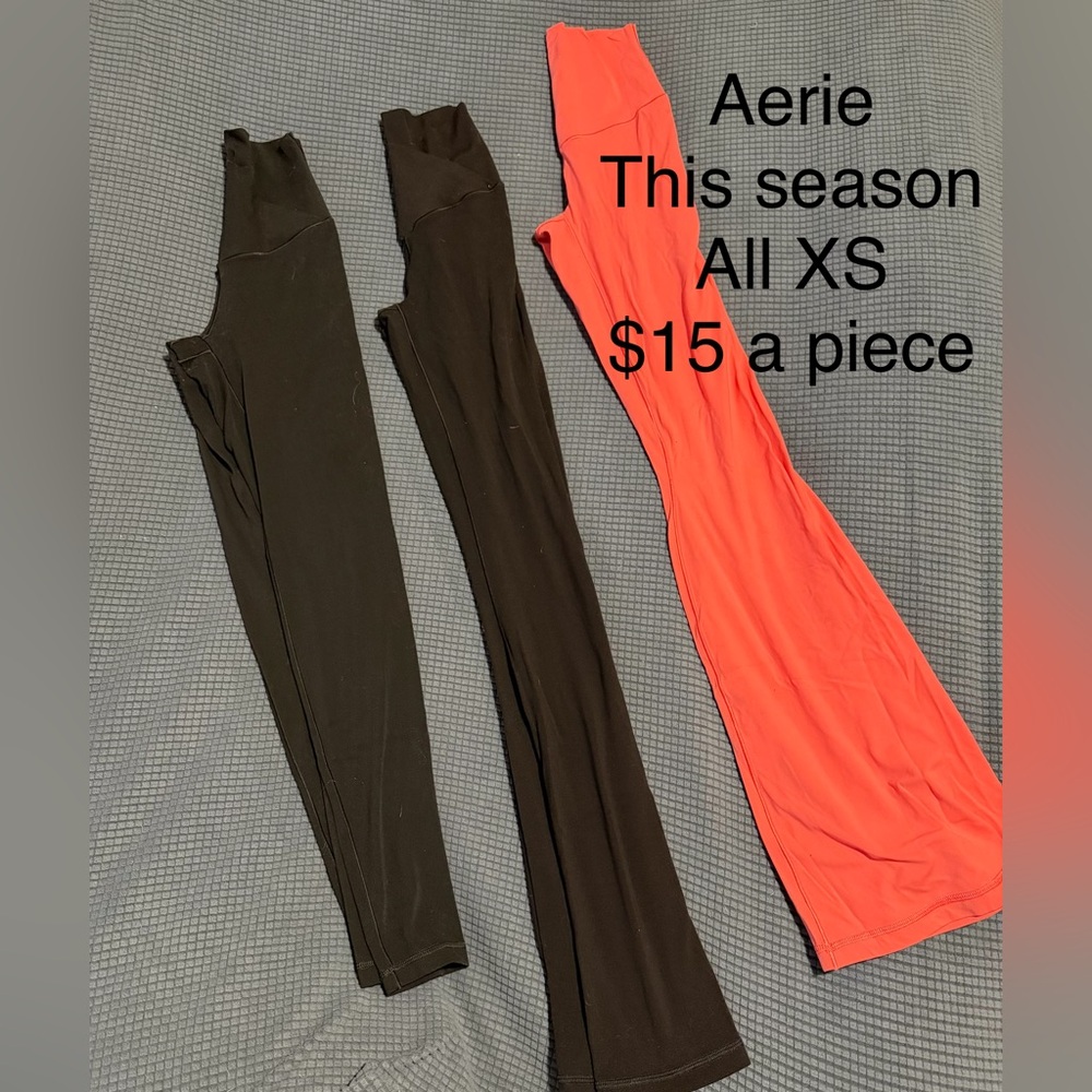 Aerie Black and Red Leggings Set